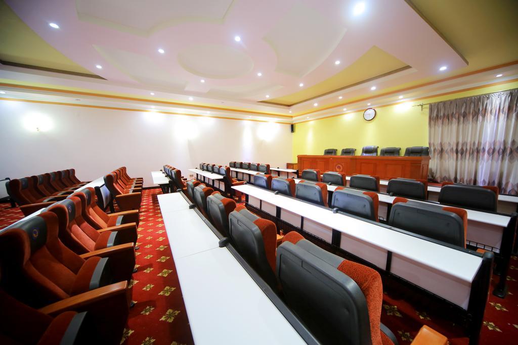 Hotel Africana Kampala Luaran gambar
