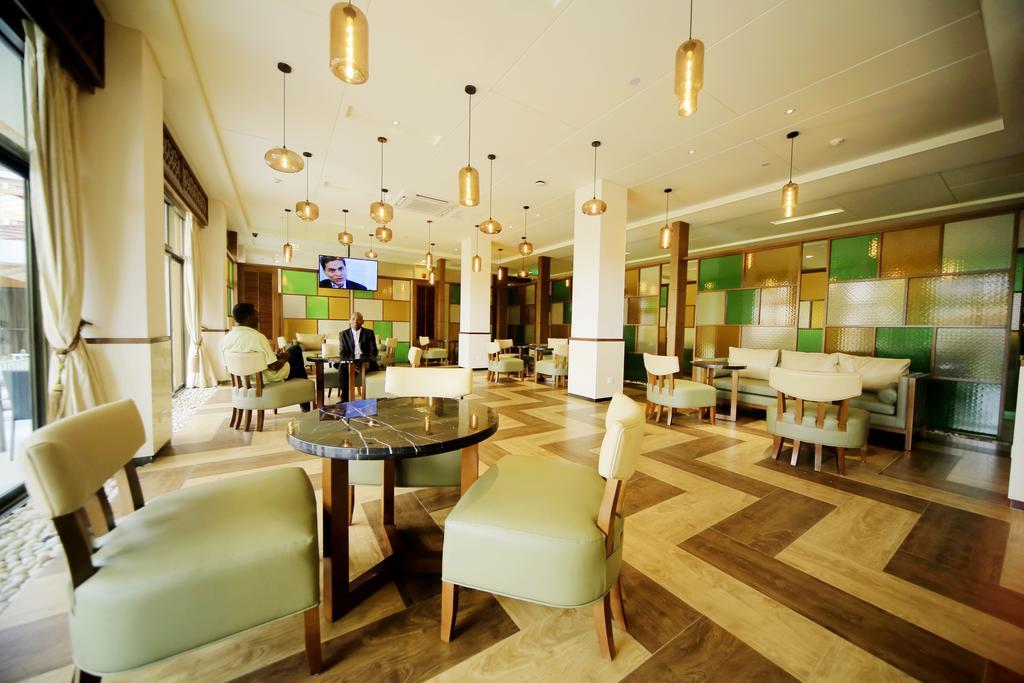 Hotel Africana Kampala Luaran gambar