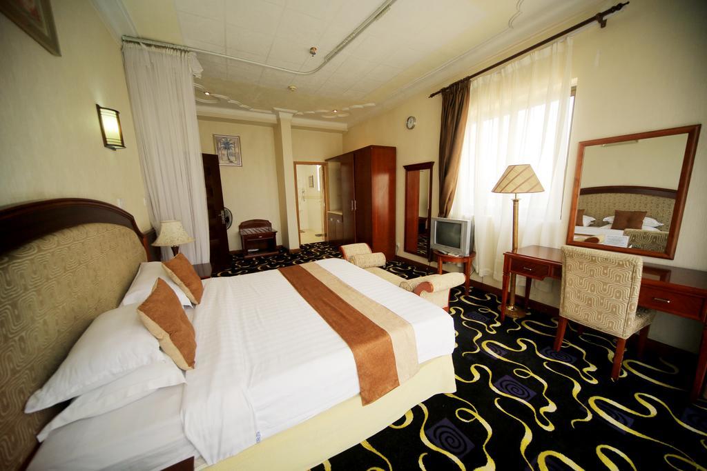 Hotel Africana Kampala Luaran gambar